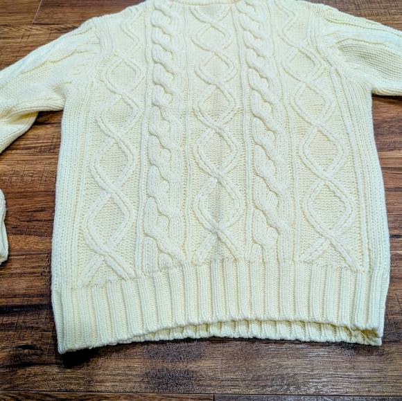 1970s Sears Men Cable knit cream pull over crew neck sweater - Picture 4 of 5